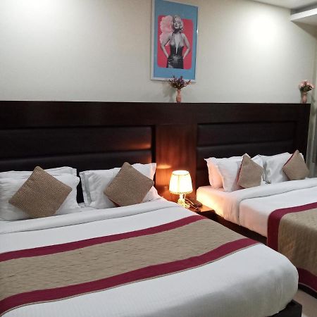 Hotel Vivah Residency Nowe Delhi Zewnętrze zdjęcie