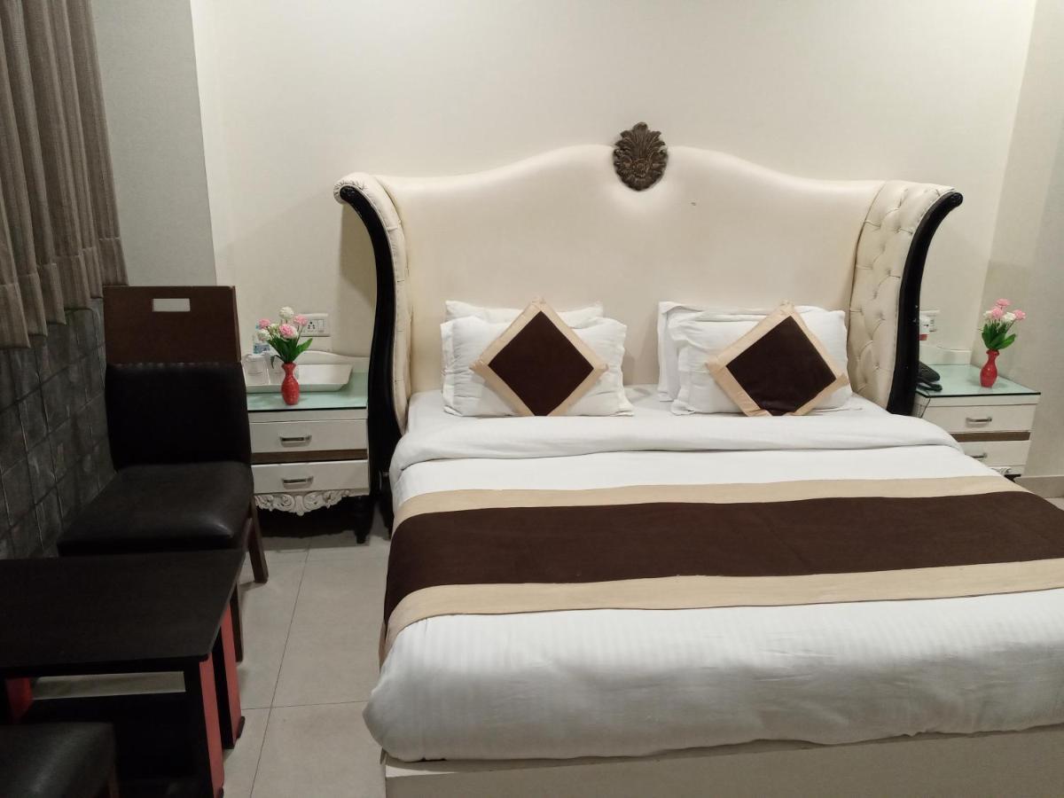 Hotel Vivah Residency Nowe Delhi Zewnętrze zdjęcie